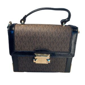 B13 MICHAEL KORS Jayne Small Trunk Bag Brown